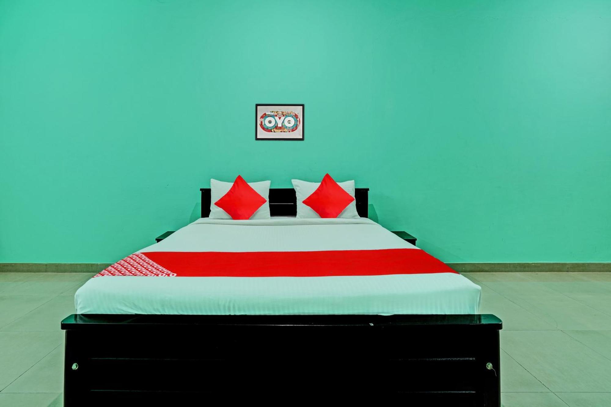 Super Collection O Druvi Corporate Hotel Kammasandra Kültér fotó
